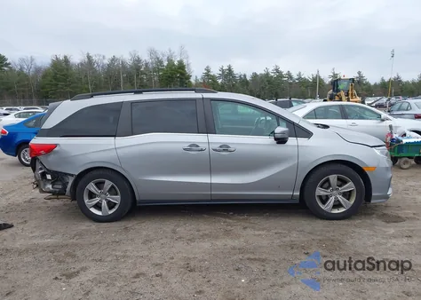 2018 Honda Odyssey Ex-L z USA, uszkodzony, nr VIN 5FNRL6H74JB013243